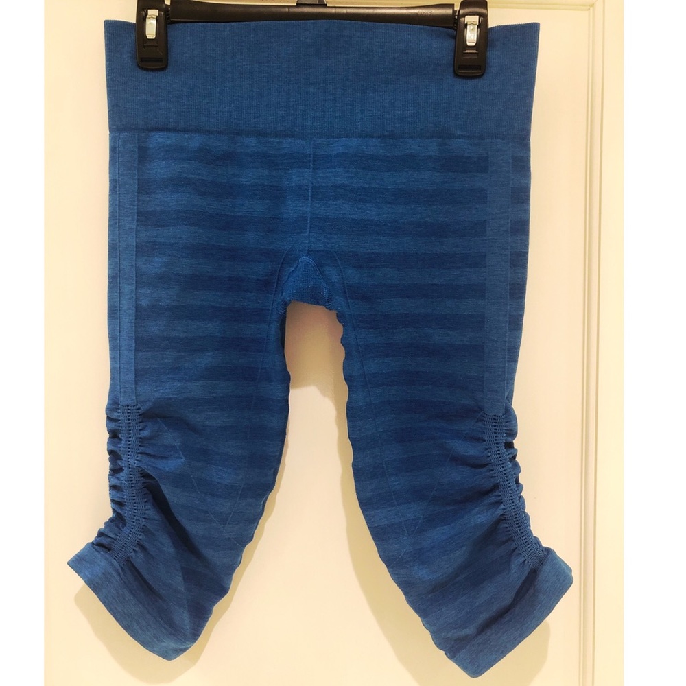 Lululemon In The Flow Blue Crop
